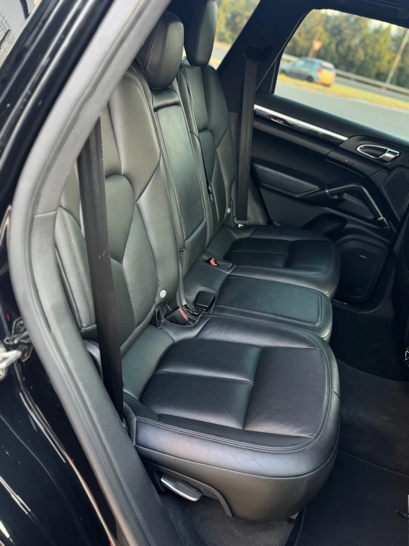 Porsche Cayenne 3.0TDI* 262* FACELIFT* ТОП СЪСТОЯНИЕ* , снимка 13 - Автомобили и джипове - 50931414