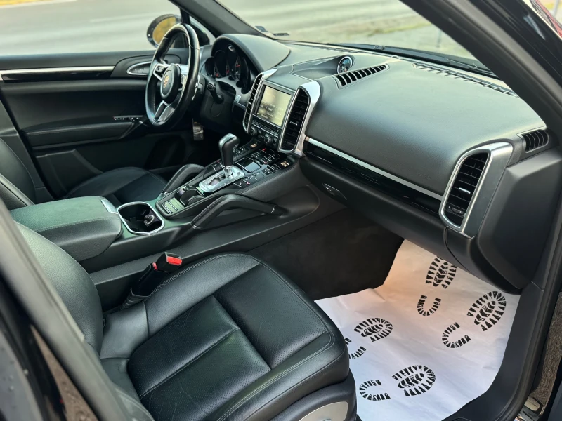 Porsche Cayenne 3.0TDI* 262* FACELIFT* ТОП СЪСТОЯНИЕ* , снимка 11 - Автомобили и джипове - 50931414