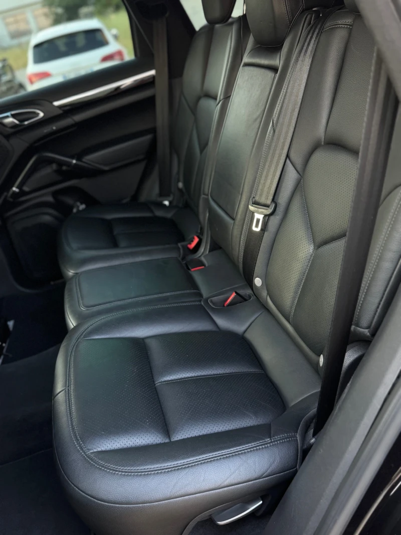 Porsche Cayenne 3.0TDI* 262* FACELIFT* ТОП СЪСТОЯНИЕ* , снимка 14 - Автомобили и джипове - 50931414