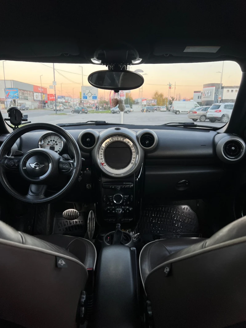 Mini Countryman SD, снимка 8 - Автомобили и джипове - 52775950