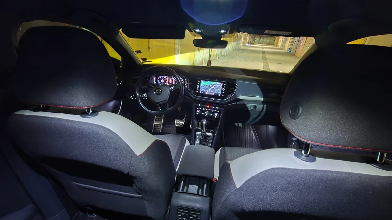 VW T-Roc Sport @ Style, снимка 13 - Автомобили и джипове - 52942628