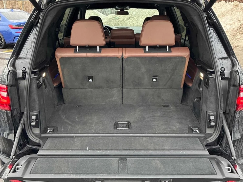 BMW X7 * xDrive40i * CARFAX * БЕЗ ПЪРВОНАЧАЛНА ВНОСКА, снимка 14 - Автомобили и джипове - 53136539
