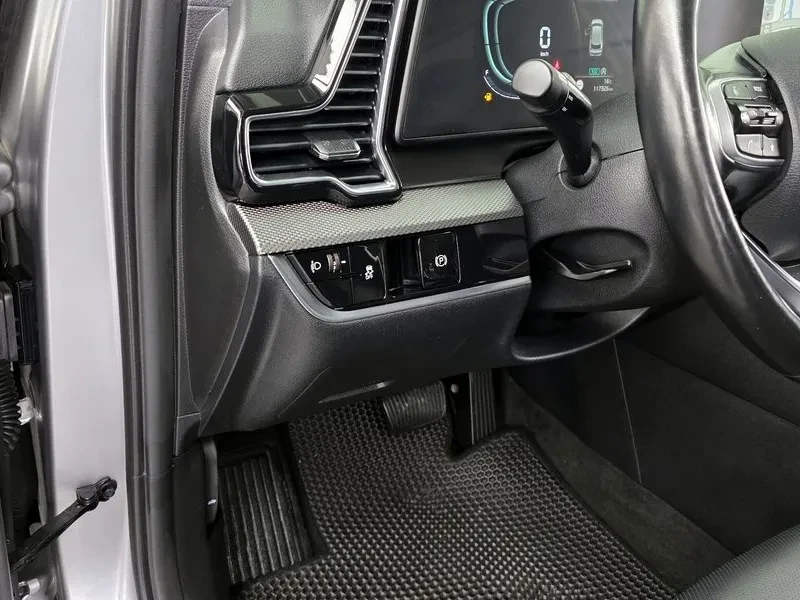 Kia Sportage DIESEL 2.0 4WD TRENDY, снимка 17 - Автомобили и джипове - 55314154