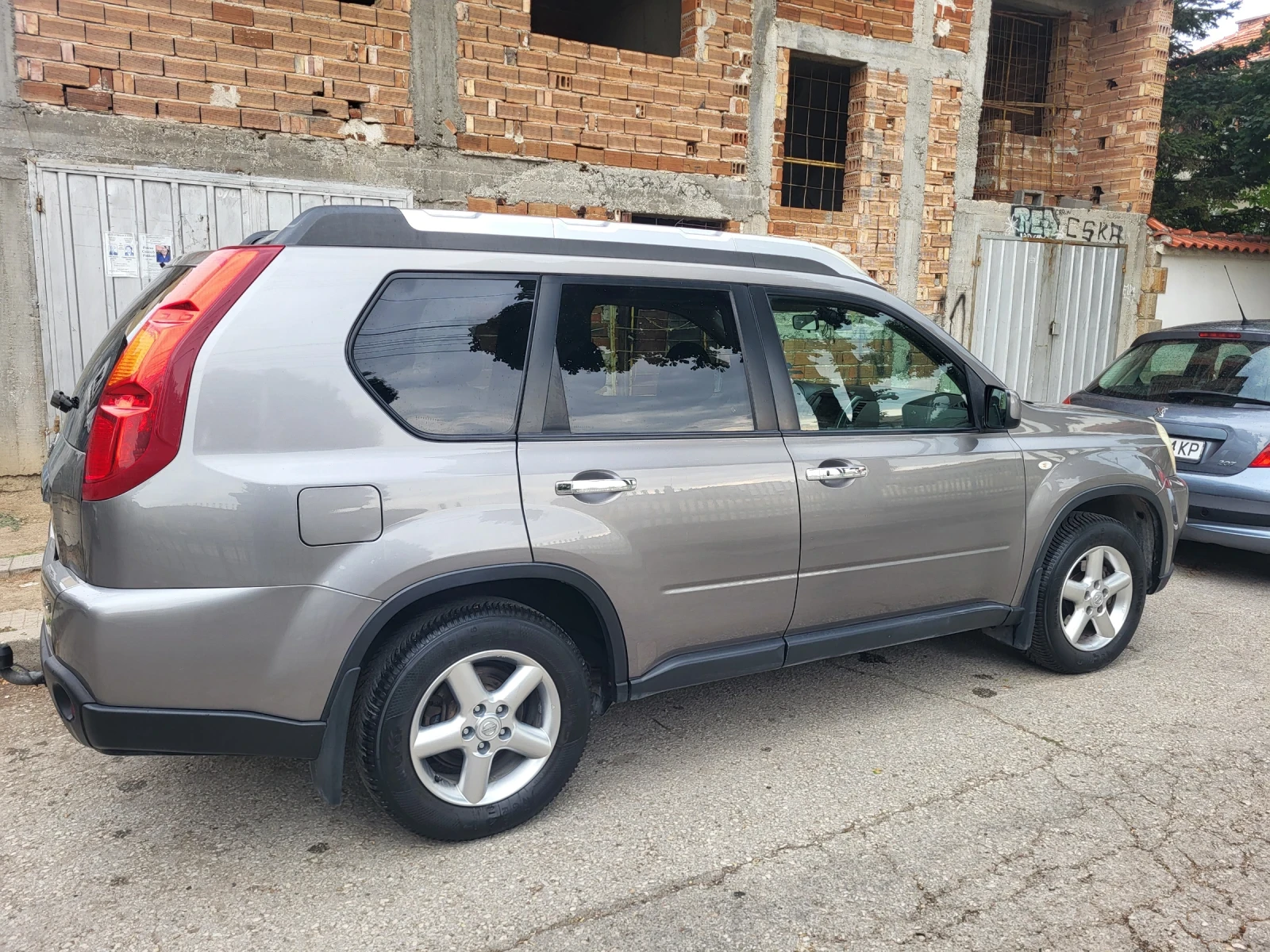 Nissan X-trail 2.0 - изображение 5