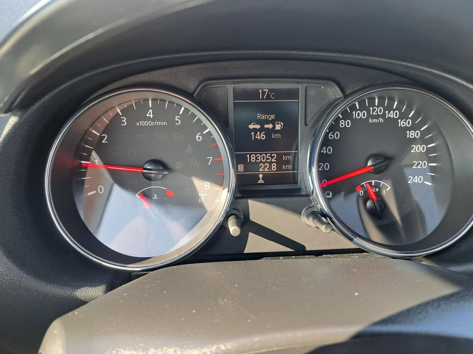 Nissan Qashqai 2.0 / | Mobile.bg   16