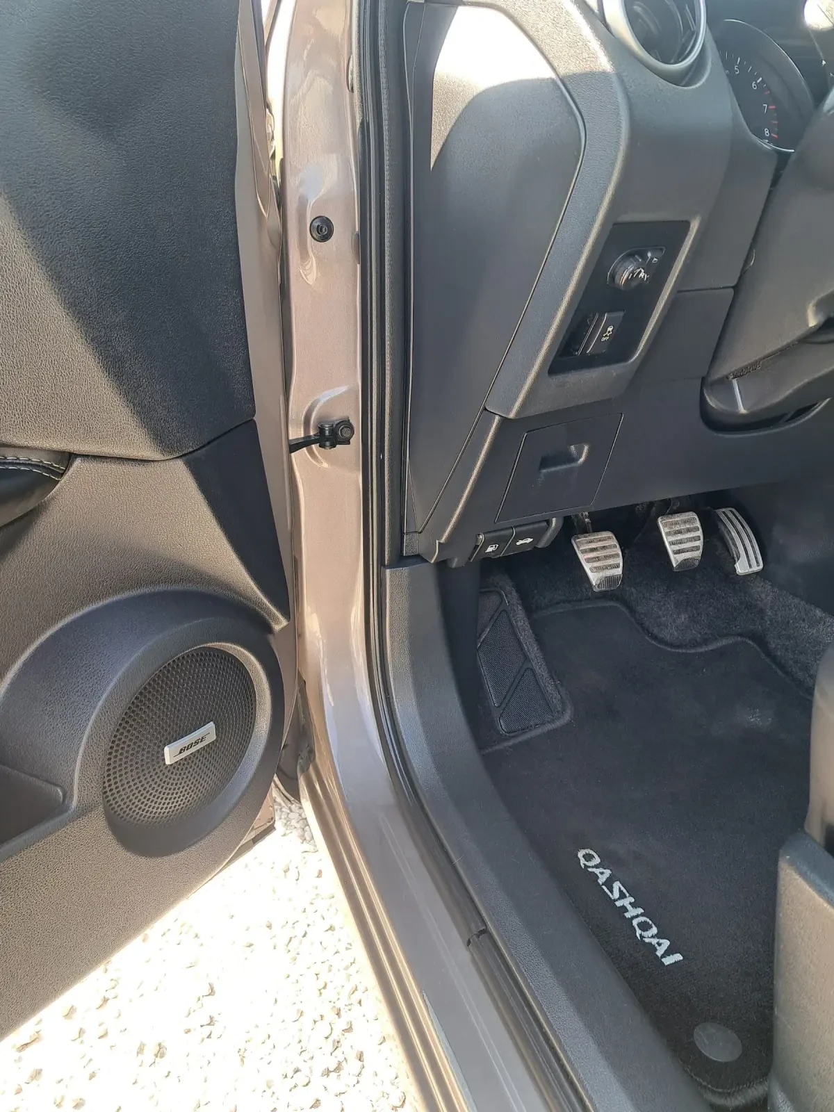 Nissan Qashqai 2.0 / | Mobile.bg   14