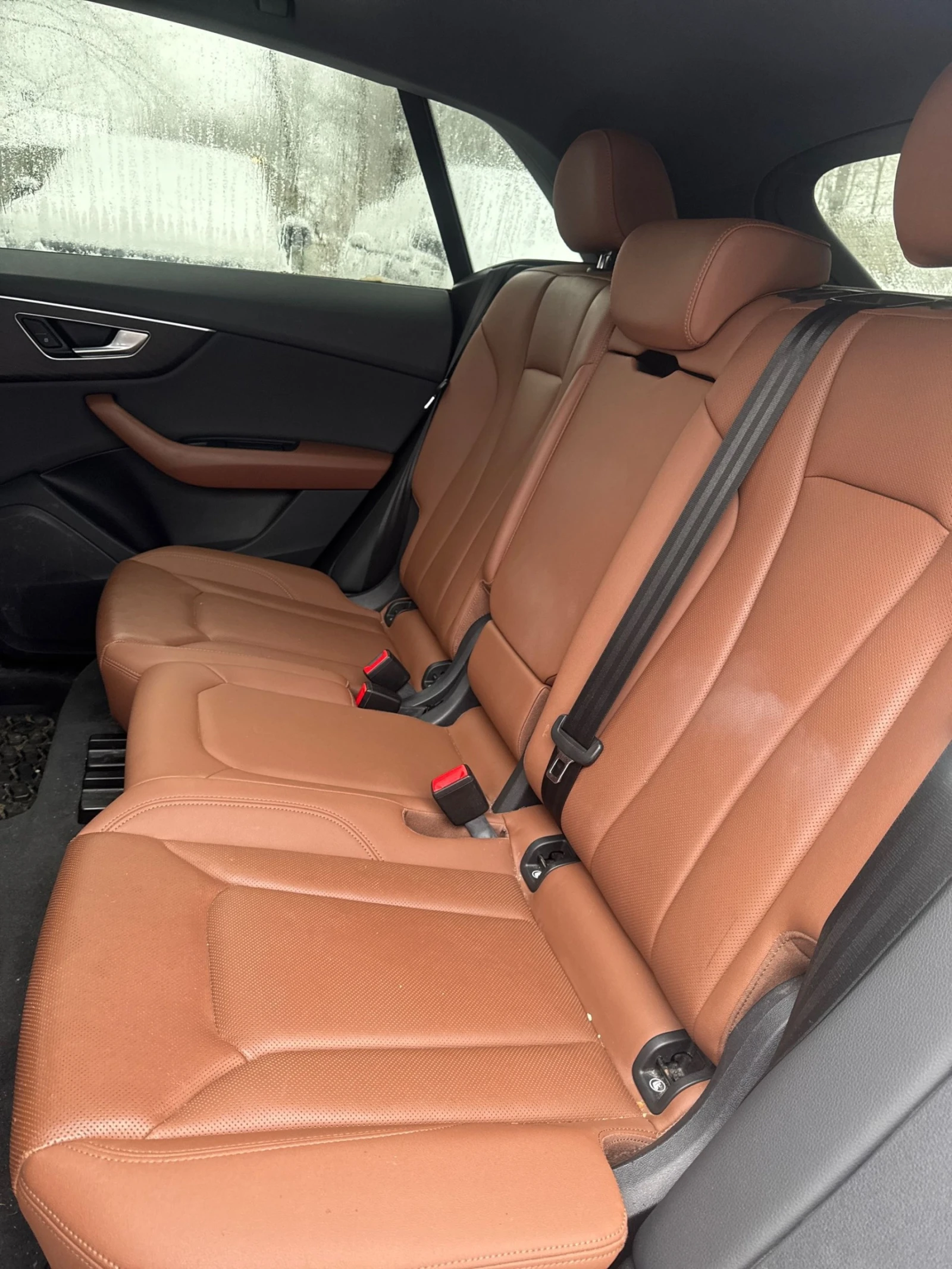Audi Q8 CARFAX * * ���� ������ * *  | Mobile.bg � ����������� 12