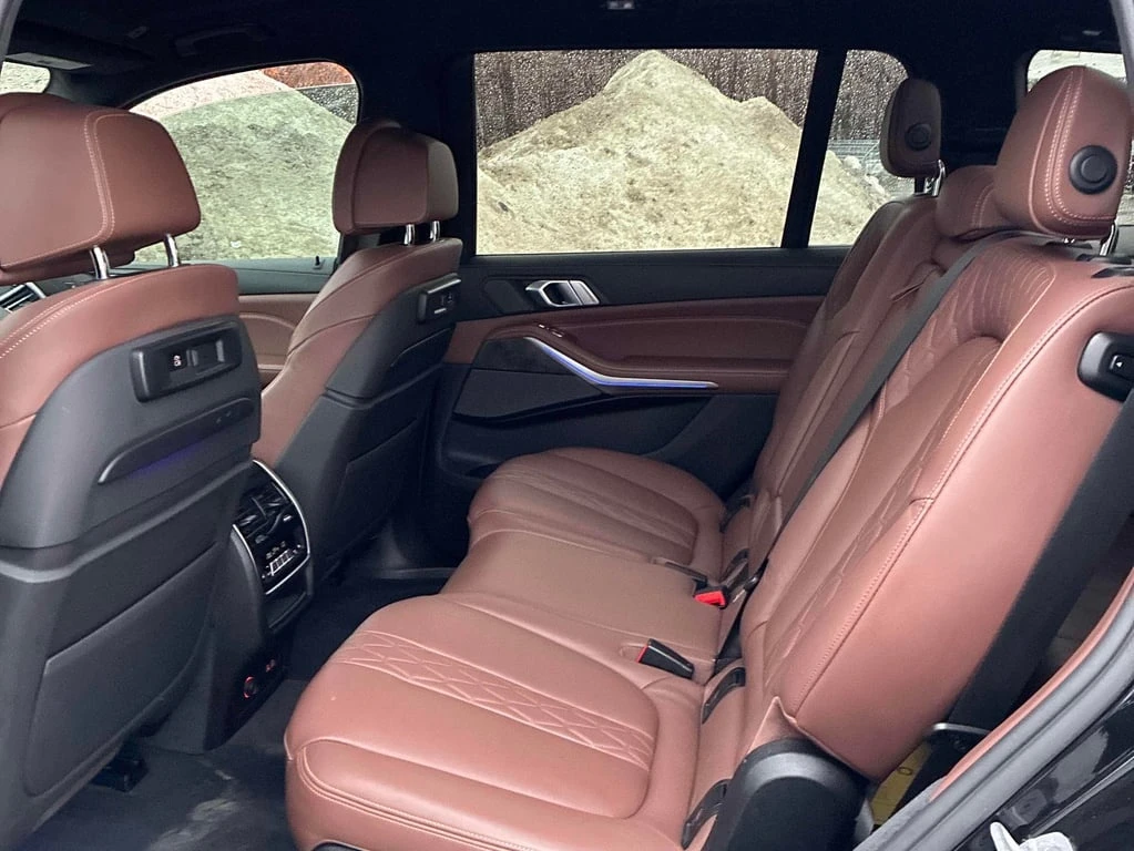 BMW X7 * xDrive40i * CARFAX * ��� ������������ ������ | Mobile.bg � ����������� 13