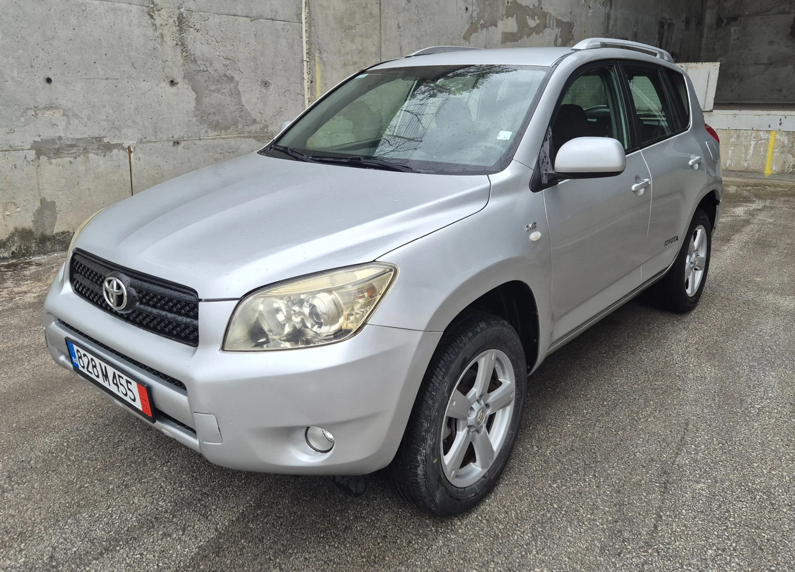 Toyota Rav4 2.2D4D/IИталия , снимка 2 - Автомобили и джипове - 54014055