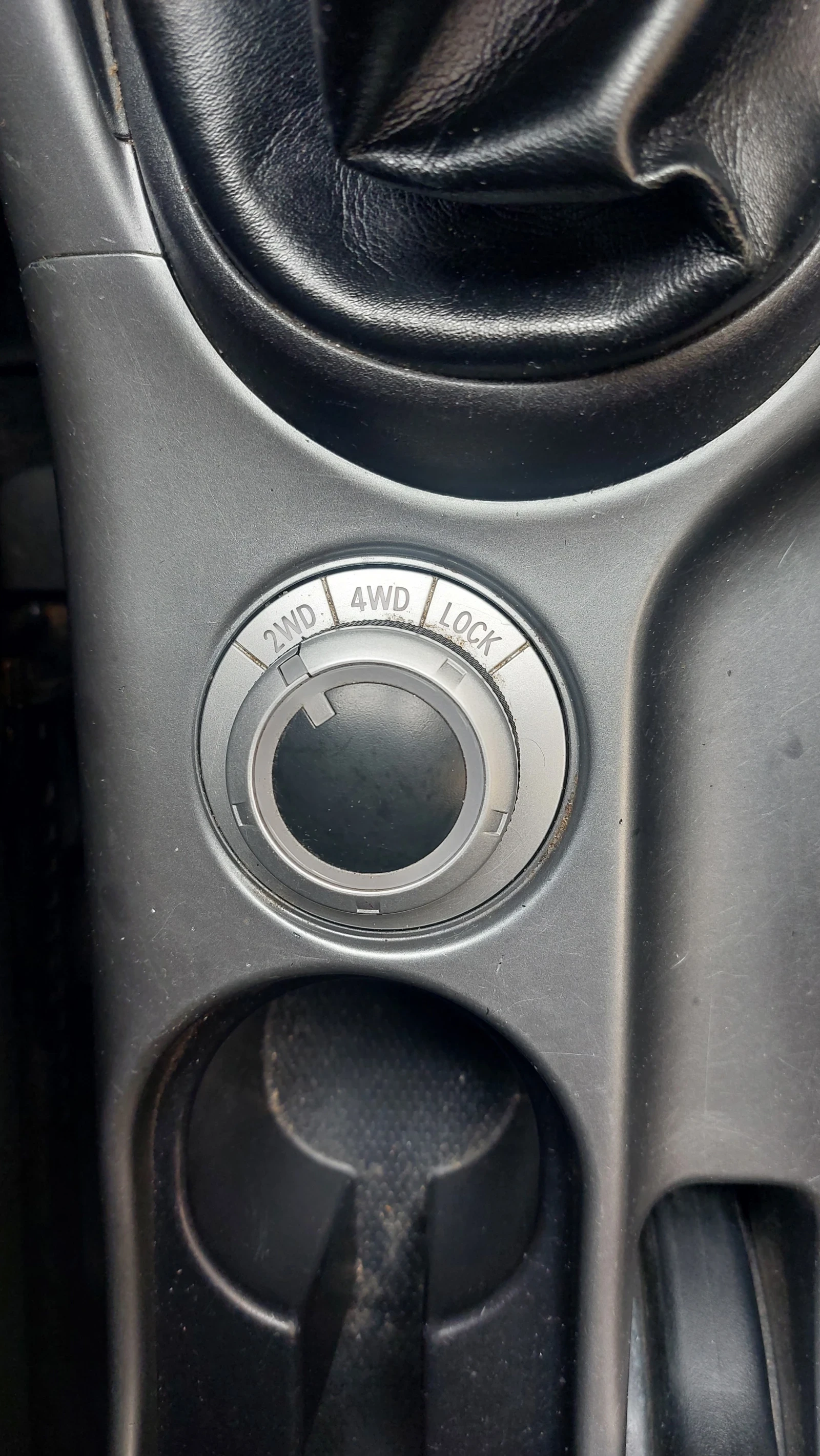 Mitsubishi Outlander 4х4 ръчка бензин, снимка 10 - Автомобили и джипове - 54164559