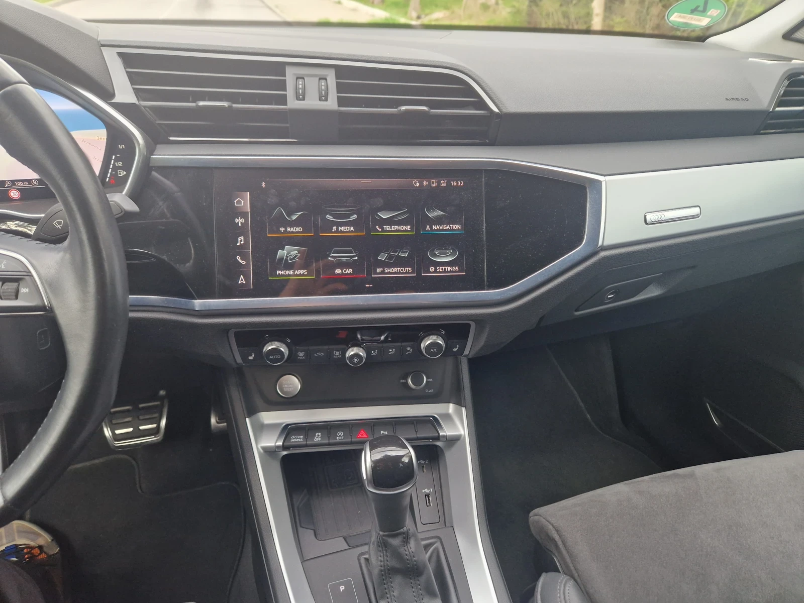 Audi Q3 Sportback Q3 S line, снимка 14 - Автомобили и джипове - 54716854