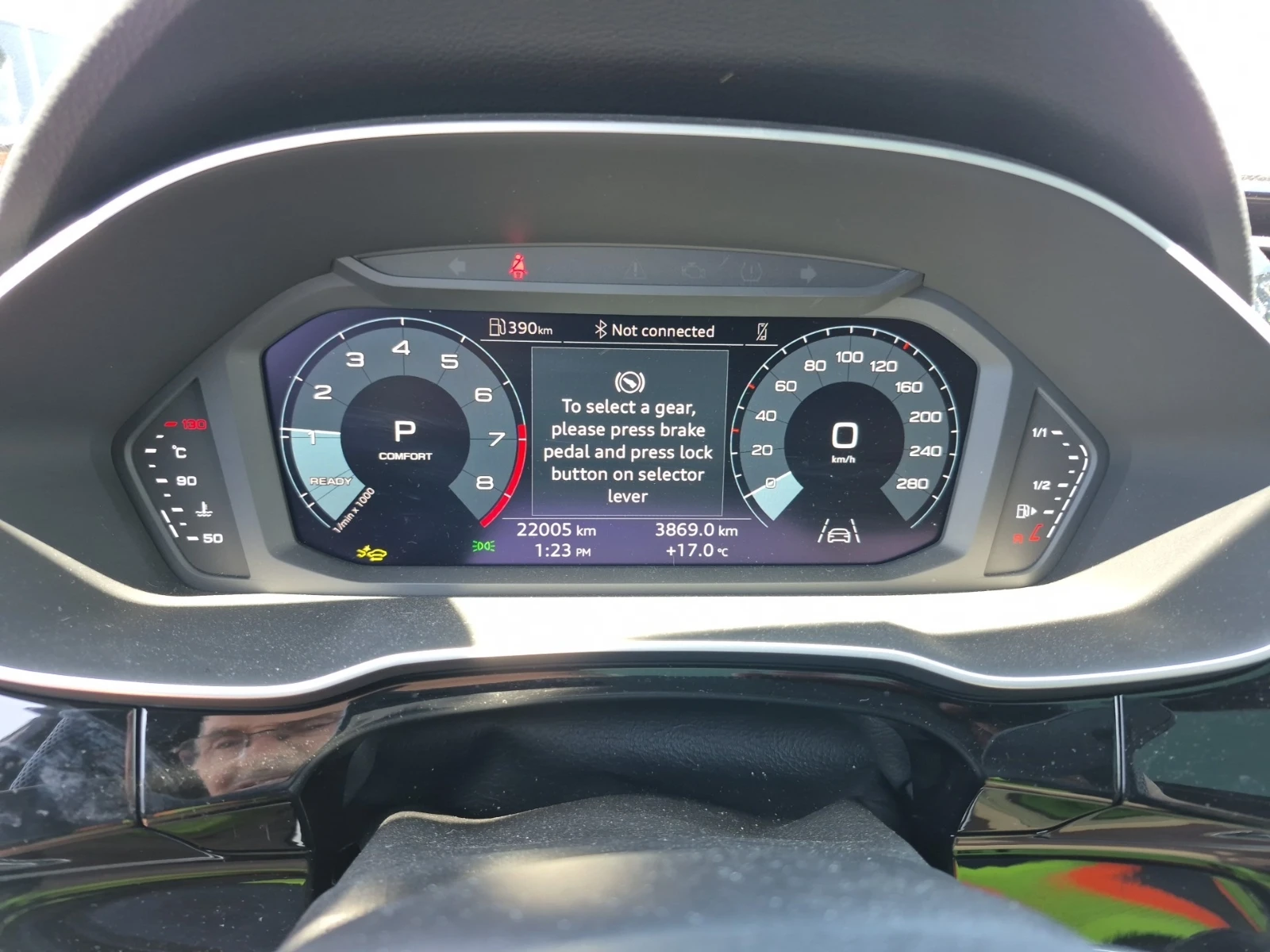 Audi Q3 Progressiv * CARFAX * АВТО КРЕДИТ * , снимка 14 - Автомобили и джипове - 54804301