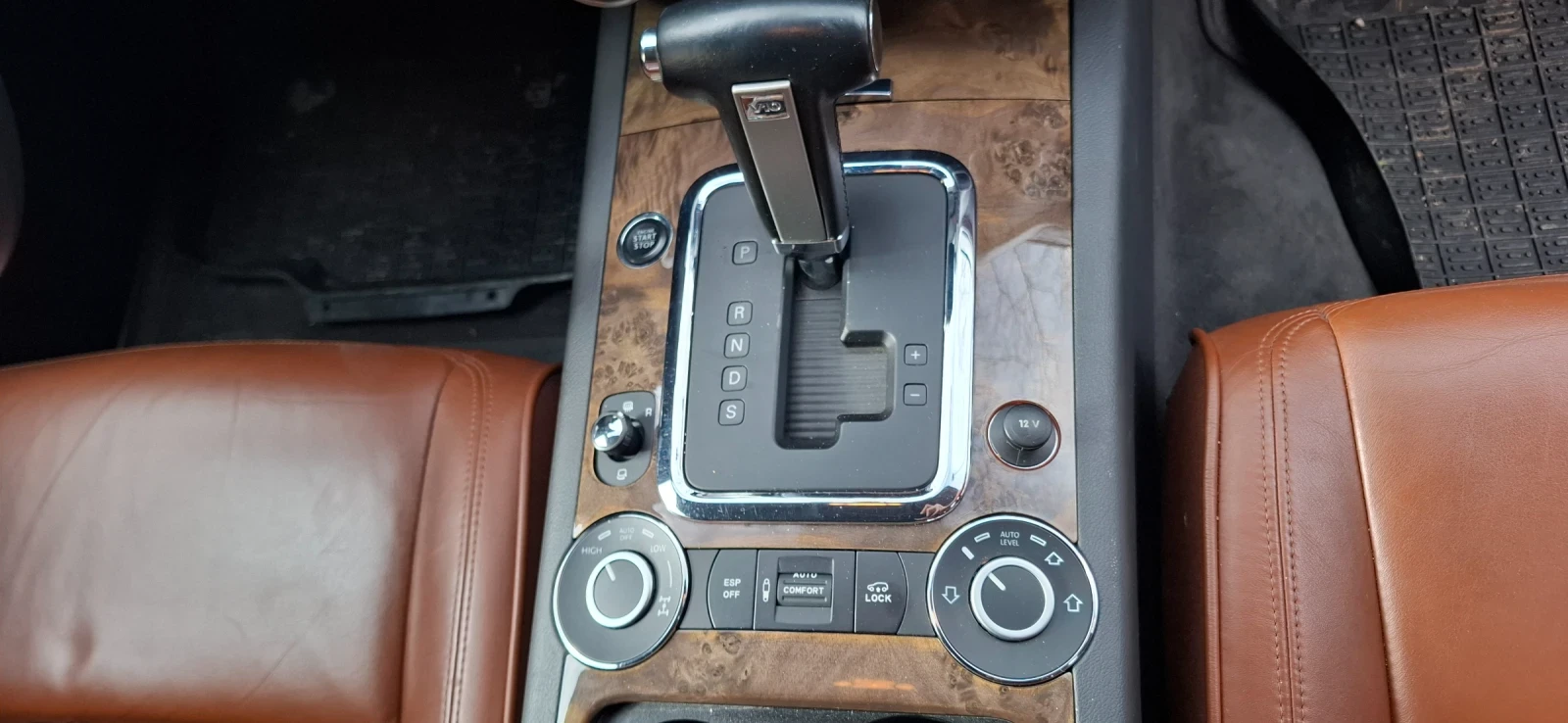 VW Touareg King Kong 5.0 TDI V10, снимка 3 - Автомобили и джипове - 55095842