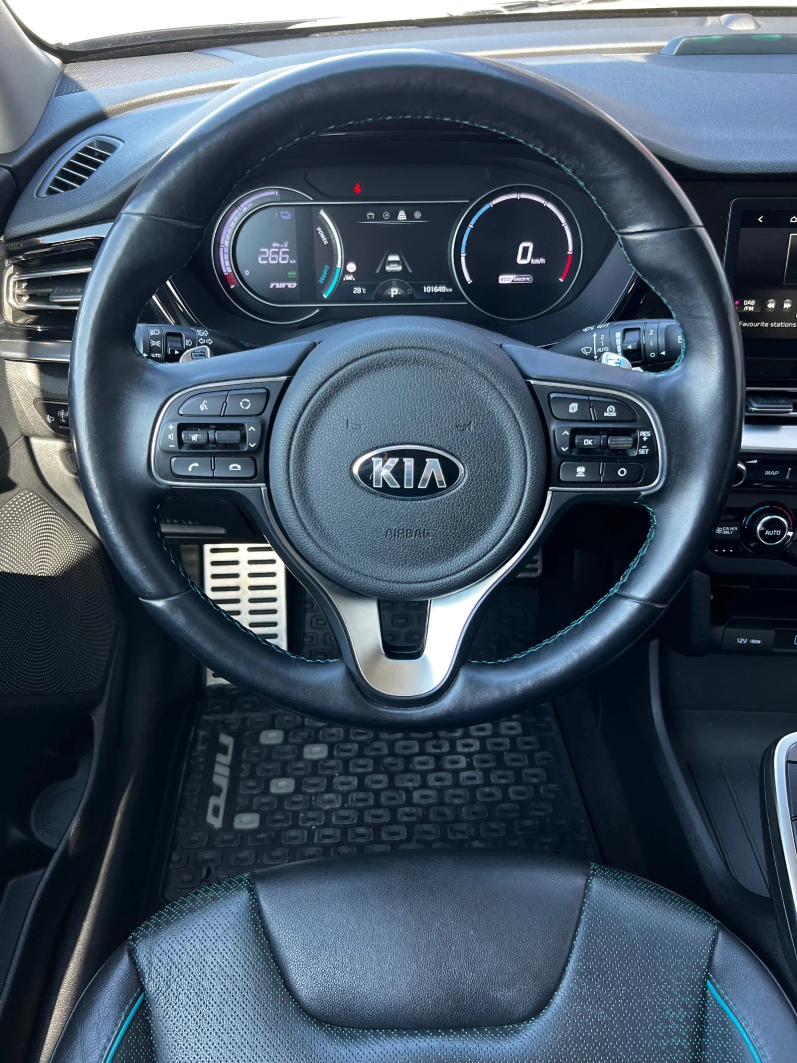 Kia Niro electric Premium , снимка 14 - Автомобили и джипове - 55625578