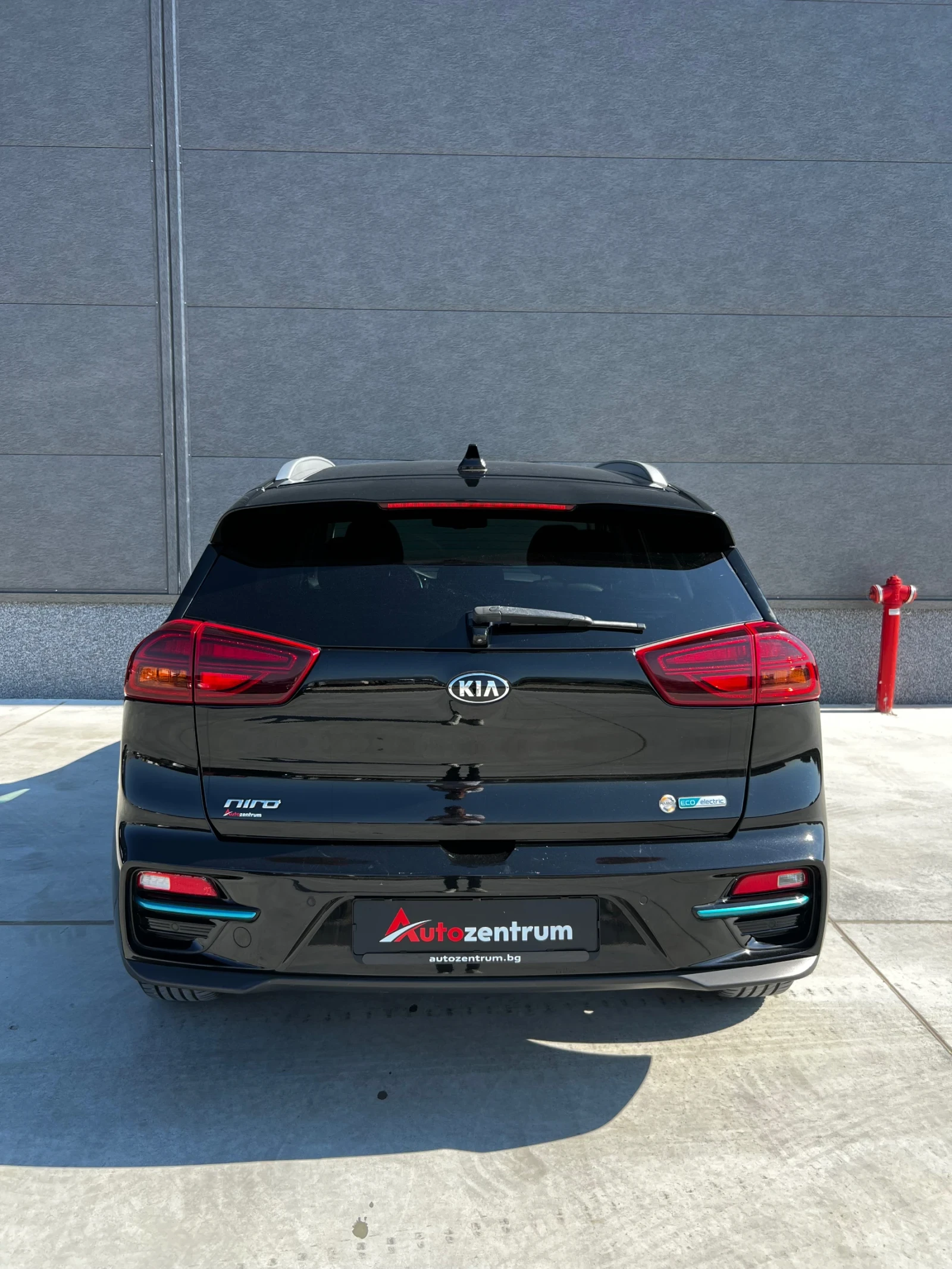 Kia Niro electric Premium , снимка 6 - Автомобили и джипове - 55625578