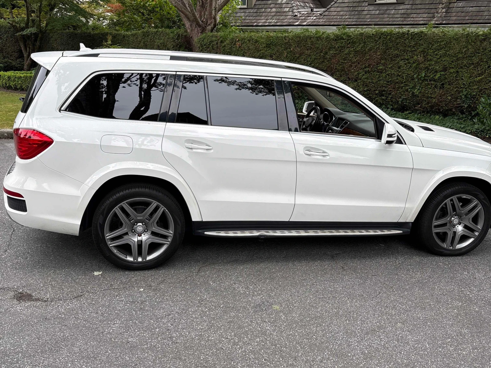 Mercedes-Benz GL  350 BLUETEC / АВТОКРЕДИТ / ЦЕНА ДО БЪЛГАРИЯ, снимка 2 - Автомобили и джипове - 56023220