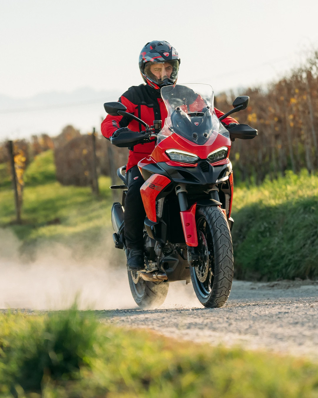 Ducati Multistrada V2 S - ТЕСТОВИ, снимка 2 - Мотоциклети и мототехника - 56700178