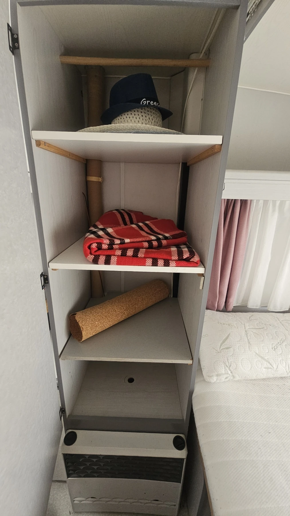  Burstner Holidey | Mobile.bg   5