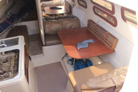 Моторна яхта MacGregor M26, снимка 7