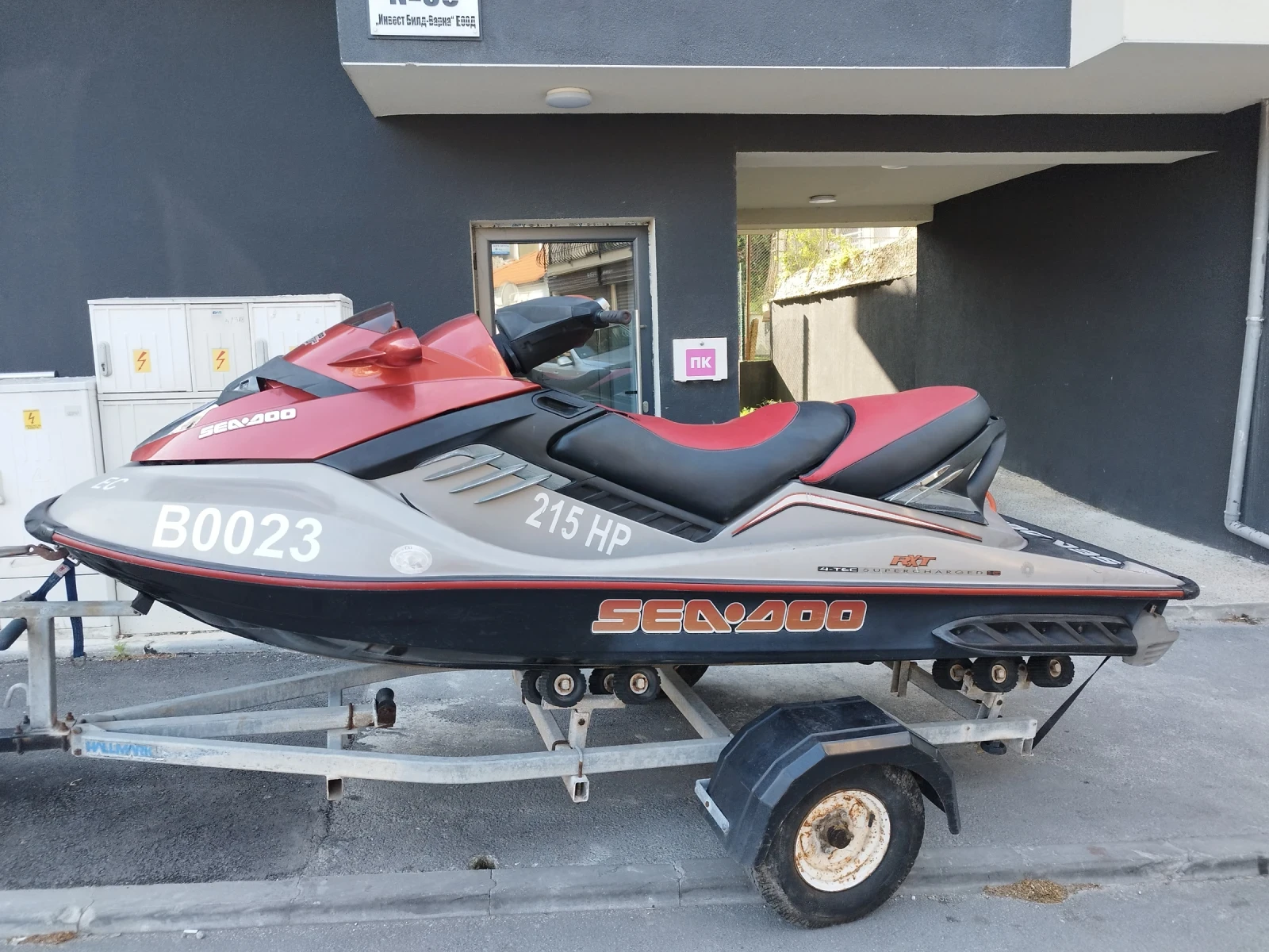 Джет Bombardier Sea Doo RXT 215