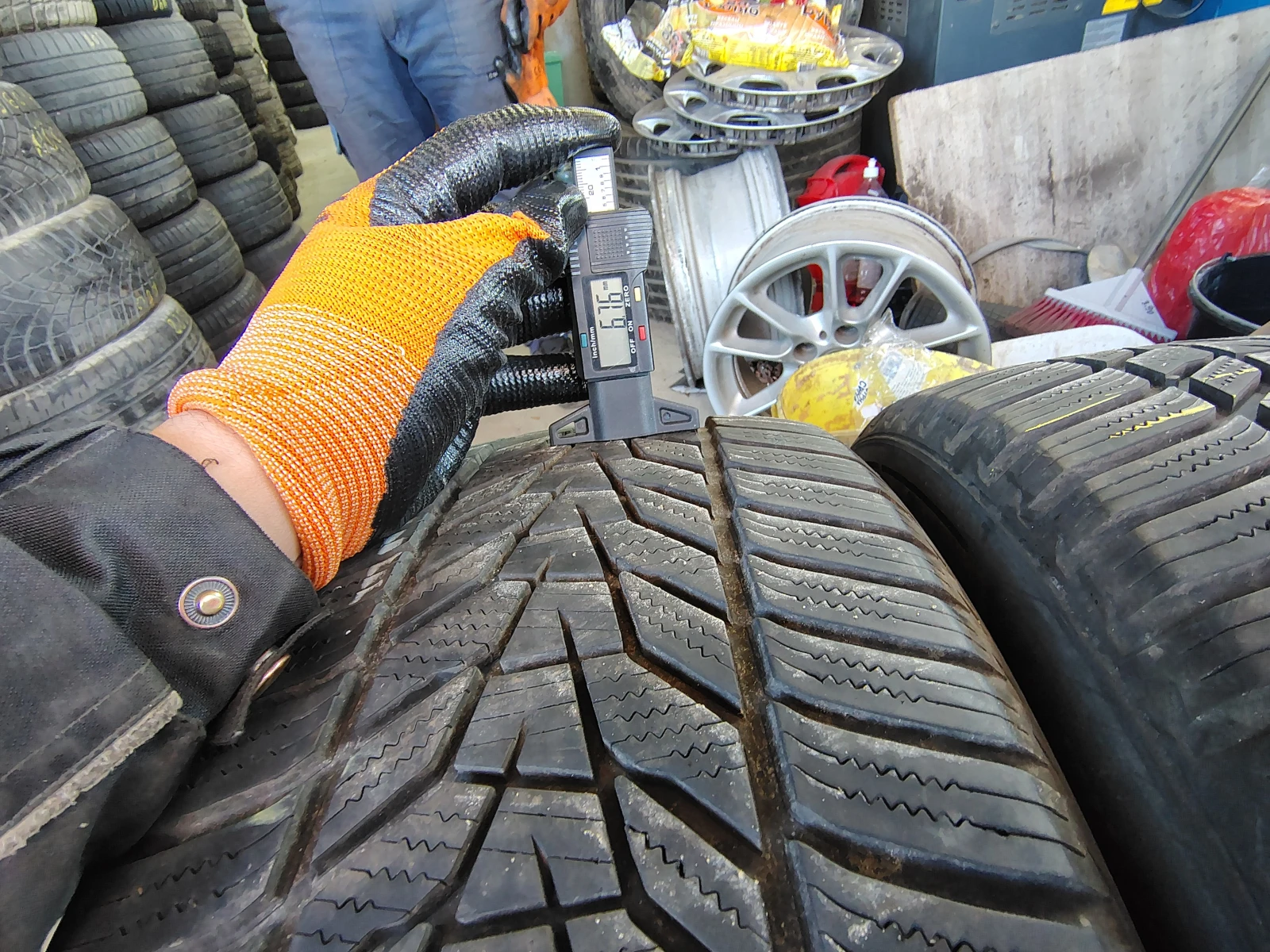  235/55R17 | Mobile.bg   2