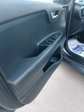 Kia Rio 1.4 Automatic Full, снимка 10
