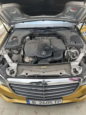 Mercedes-Benz E 220, снимка 9