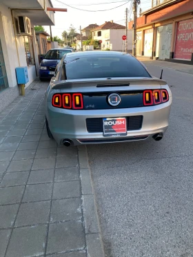     Ford Mustang ROUSH