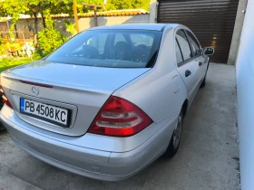 Mercedes-Benz C 180, снимка 5