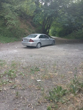 Mercedes-Benz C 220 2.2 | Mobile.bg    9