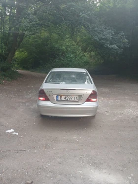 Mercedes-Benz C 220 2.2 | Mobile.bg    6