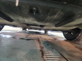 Genesis G80 3.3T * * SPORT * * CARFAX * * АВТО КРЕДИТ * * , снимка 17