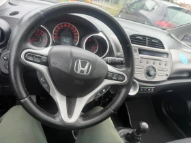 Honda Jazz 1.4 i vsichko plateno | Auto.bg — изображение 13