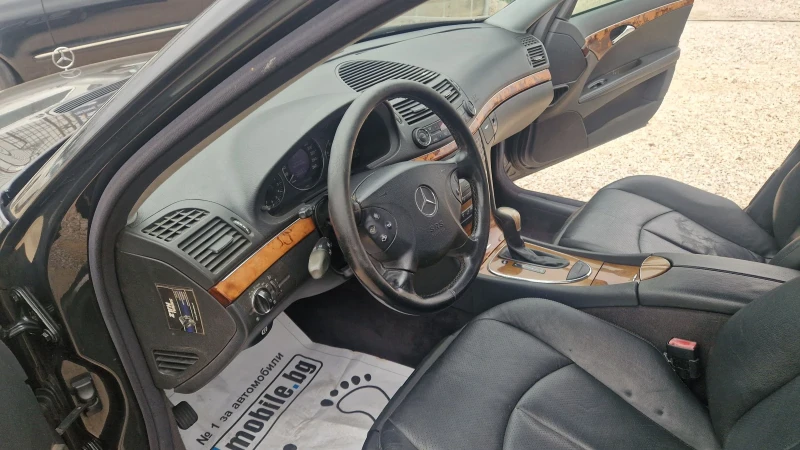 Mercedes-Benz E 270 Koja navi Avtomat , снимка 13 - Автомобили и джипове - 47957544