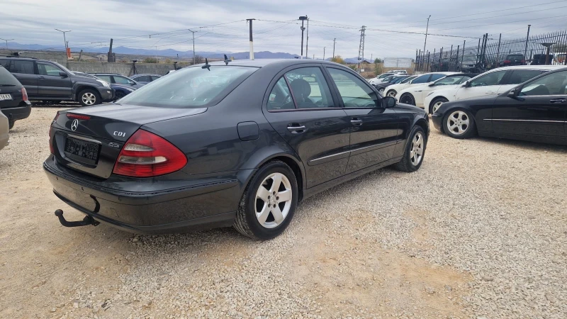 Mercedes-Benz E 270 Koja navi Avtomat , снимка 6 - Автомобили и джипове - 47957544