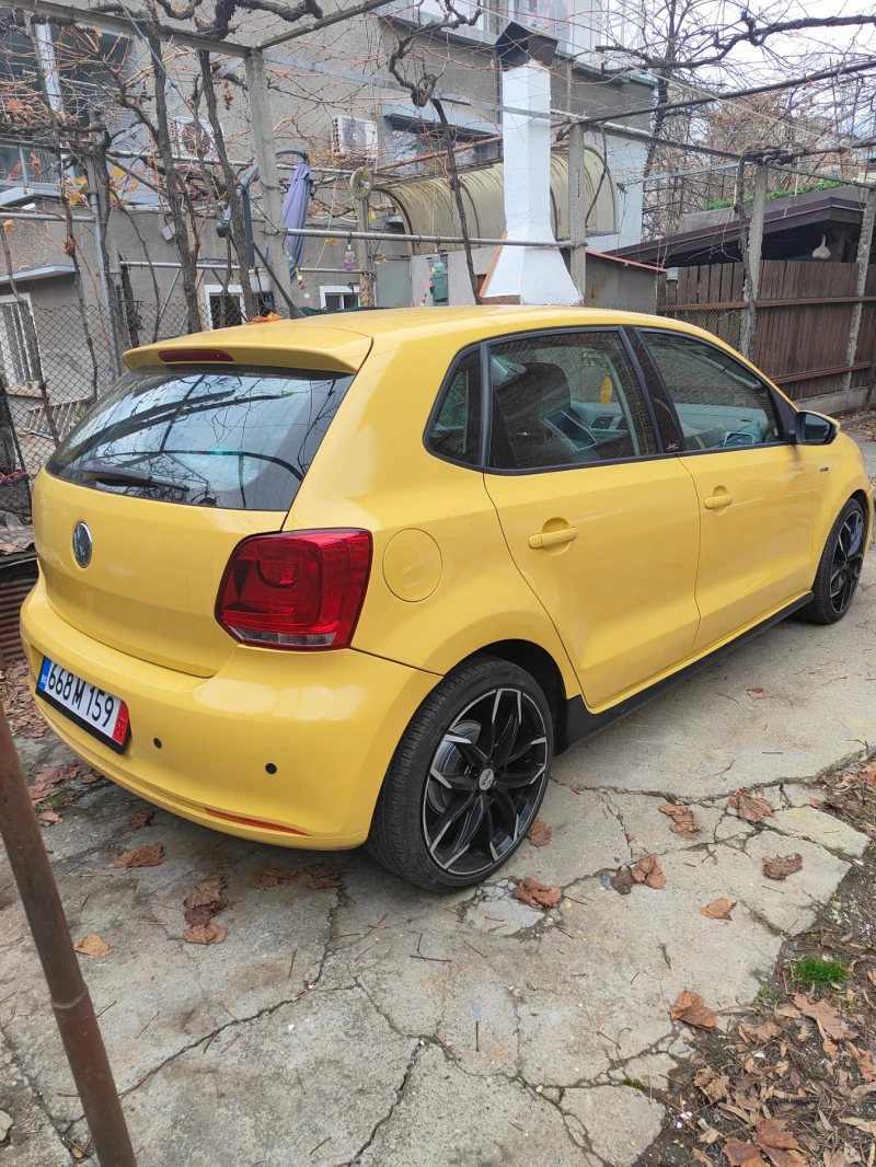 VW Polo, снимка 4 - Автомобили и джипове - 49560741