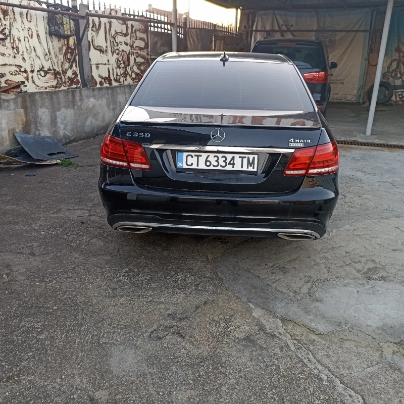 Mercedes-Benz E 350 Amg paket 4matic, снимка 5 - Автомобили и джипове - 49598574