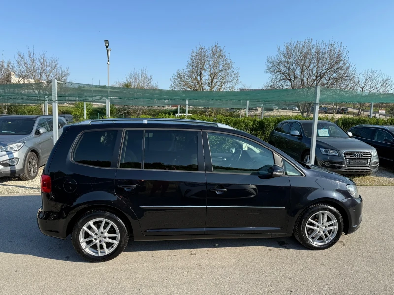 VW Touran 2.0 TDI Швейцария 7 местен, снимка 7 - Автомобили и джипове - 52654052