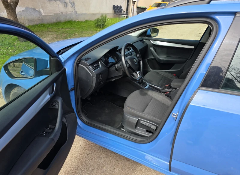 Skoda Octavia 2.0 TDI, снимка 7 - Автомобили и джипове - 52218169