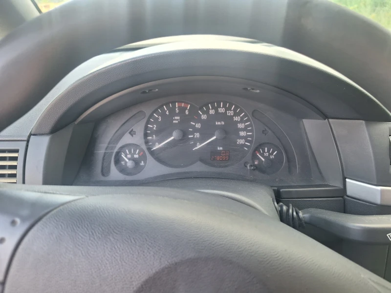 Opel Meriva 1.7, снимка 5 - Автомобили и джипове - 52514237