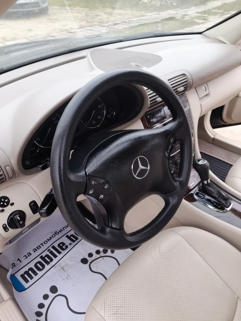 Mercedes-Benz C 220 2.2 CDI , снимка 13 - Автомобили и джипове - 52883799