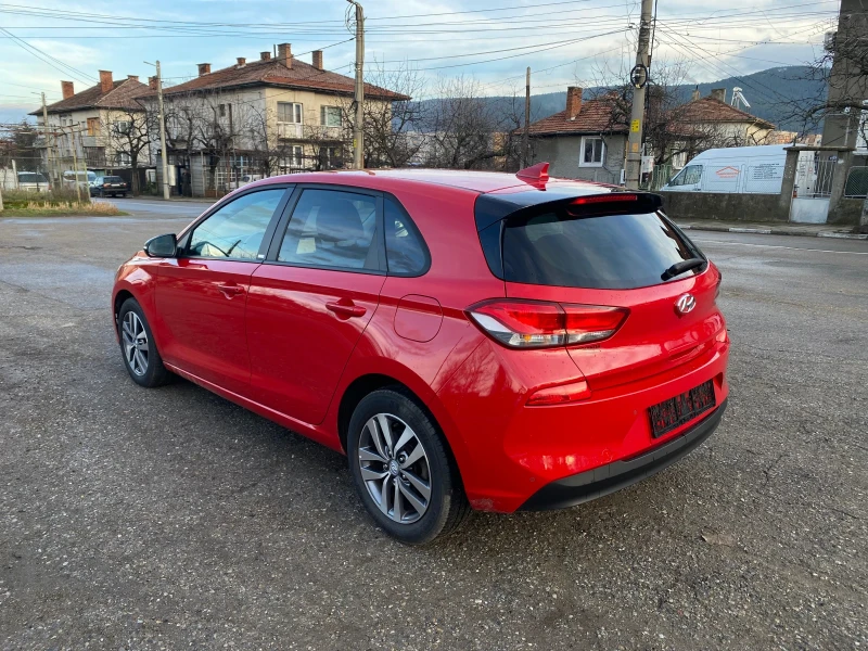 Hyundai I30 1.6CRDI GoEdition Full Extra, снимка 6 - Автомобили и джипове - 53459531