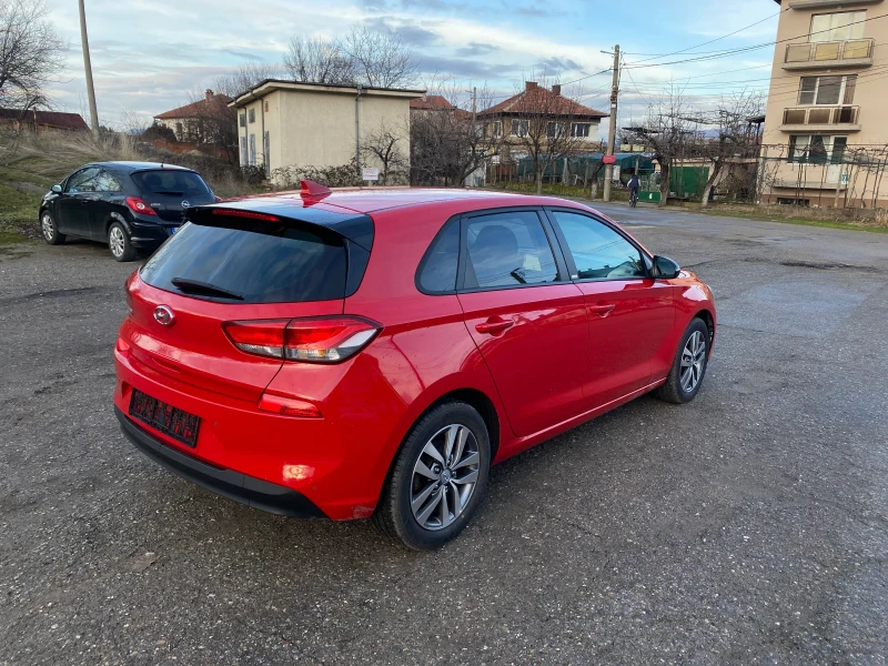 Hyundai I30 1.6CRDI GoEdition Full Extra, снимка 4 - Автомобили и джипове - 53459531