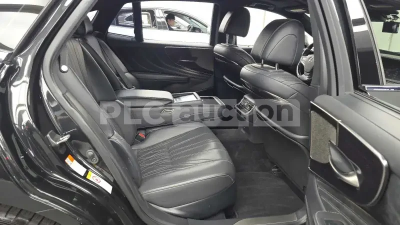 Lexus LS 500 h | FULL| DISTRONIC| ОБДУХВАНЕ| ВКЛ. ТЕХНОТЕСТ, снимка 10 - Автомобили и джипове - 54971613
