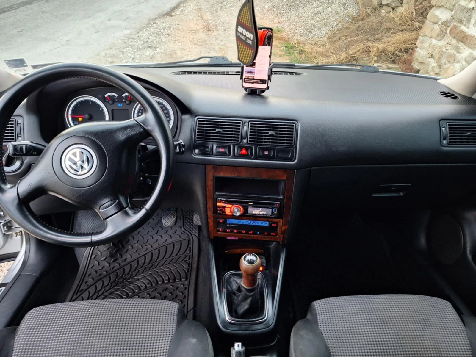 VW Bora 1.9 TDI 131 HP 2000г. - изображение 9