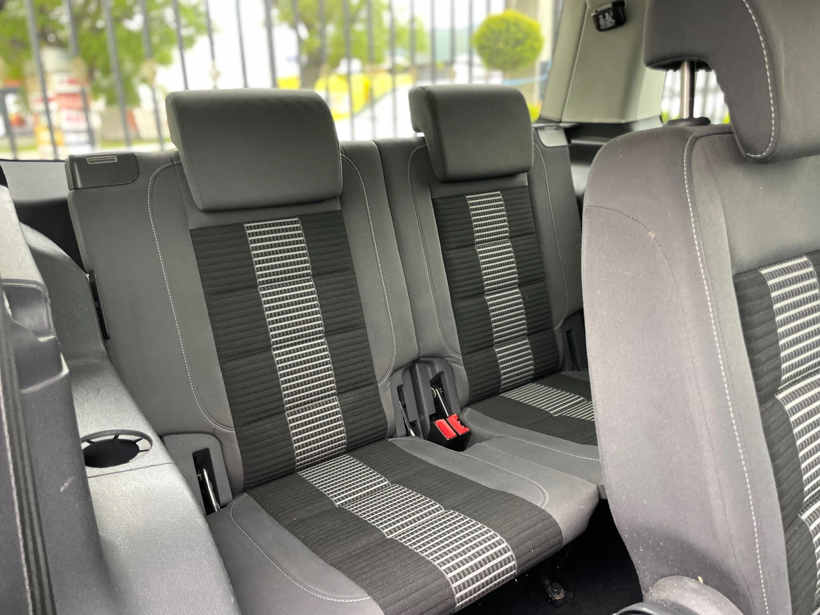 VW Touran 1.6i 102КС United 6+ 1 - изображение 10