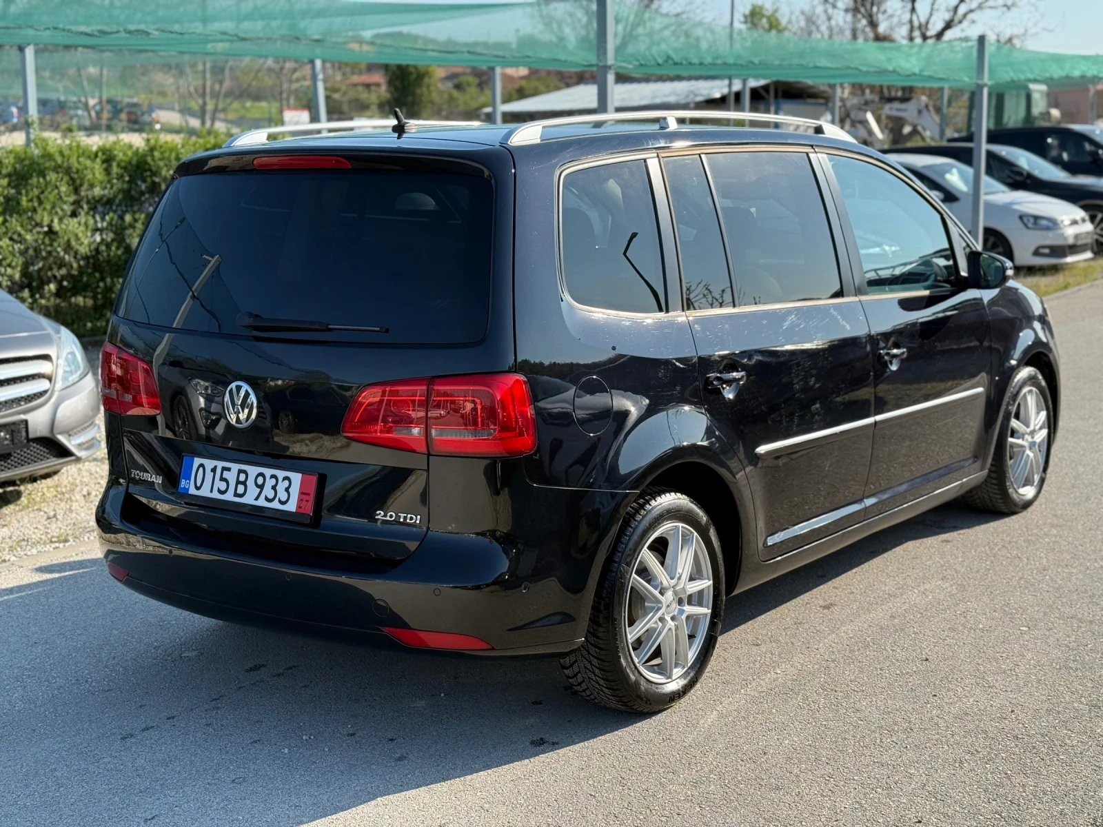 VW Touran 2.0 TDI Швейцария 7 местен - изображение 4