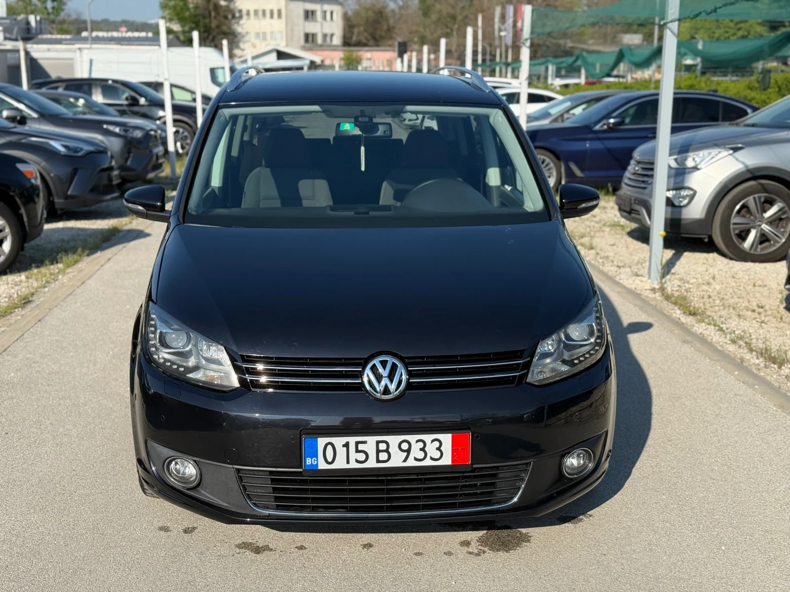 VW Touran 2.0 TDI Швейцария 7 местен - изображение 3