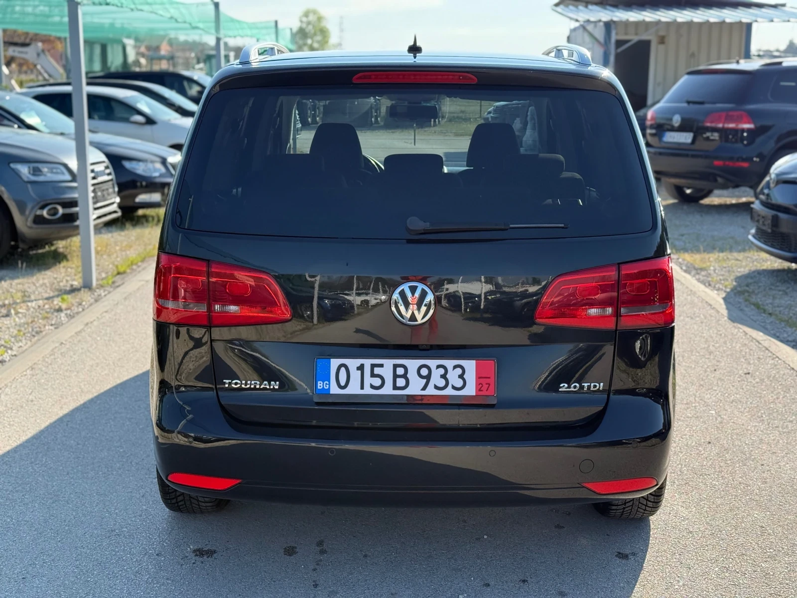 VW Touran 2.0 TDI Швейцария 7 местен - изображение 6