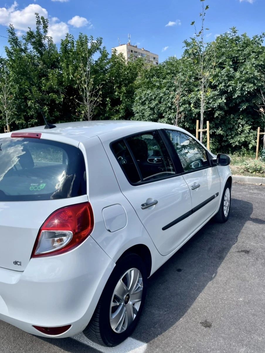 Renault Clio 1.5 DCI - изображение 3